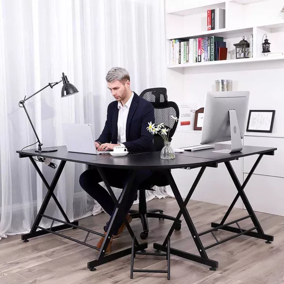 L-shaped desk - black