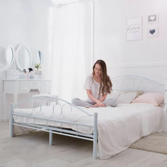 Mimi metal bed frame with a free slatted base in various sizes and colors - White 160x200cm