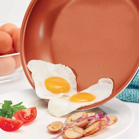 8-piece cookware set