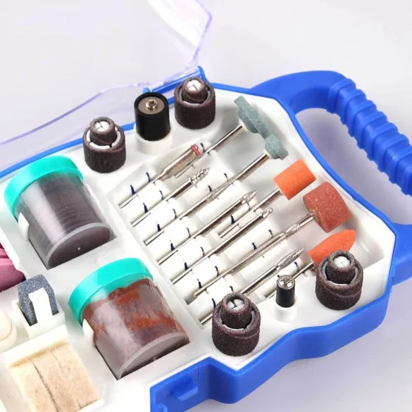 66-piece accessory set for grinding machines