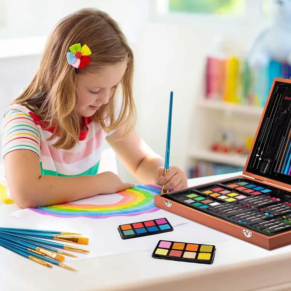 84-piece Drawing Set