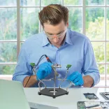 PCB Holder with Clamping Arms and Magnifier