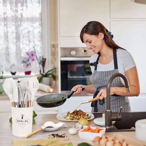 14-piece kitchen utensil set with heat-resistant silicone heads and holder, white