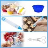 150-piece cake decorating set