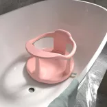 Anti-roll baby bath in pink