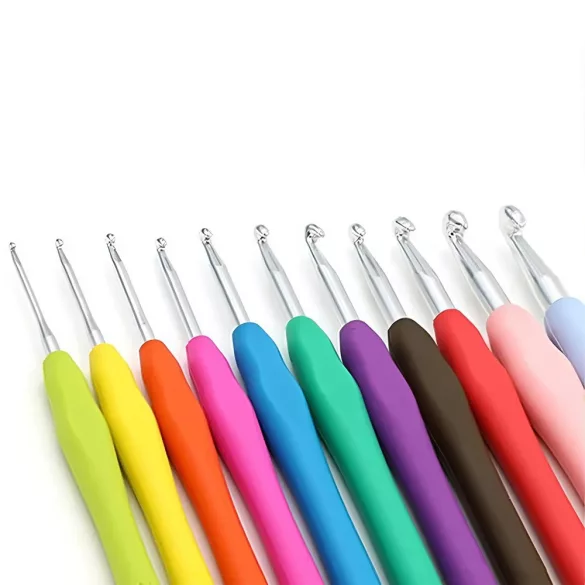 Crochet Hook Set with Accessories in Case