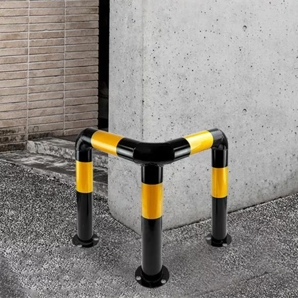 L-shaped protective barrier