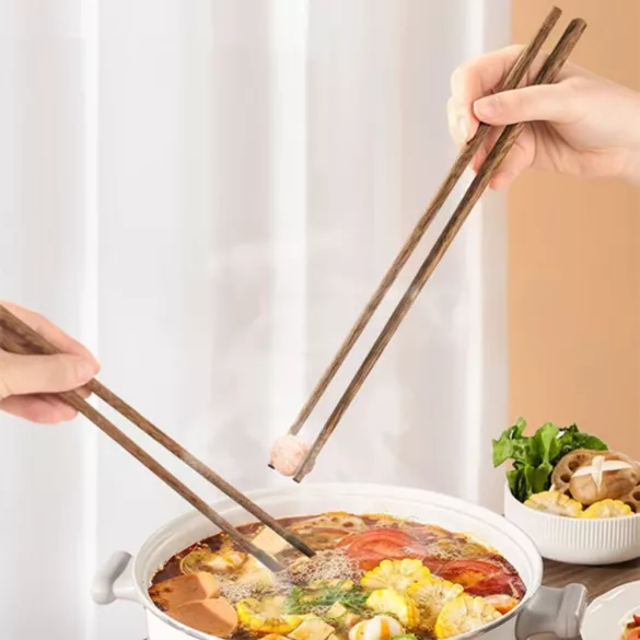 Wok Pan with Kitchen Accessories
